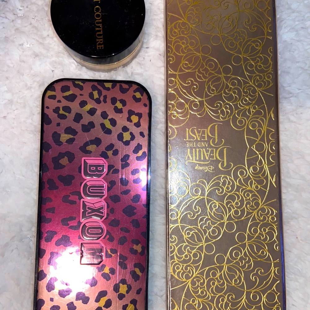 Higher end Makeup Bundle